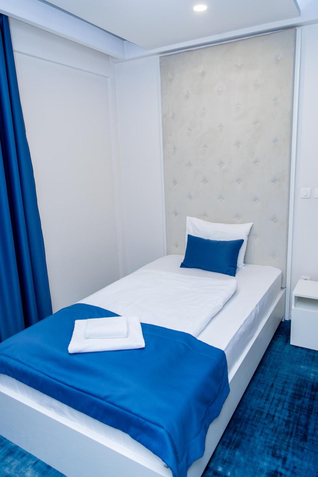 Hotel Biss Зеница Экстерьер фото
